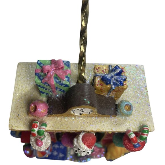 Christopher Radko Christmas Ornament Holder Display Hanger Stand Cat Fireplace - Picture 8 of 12